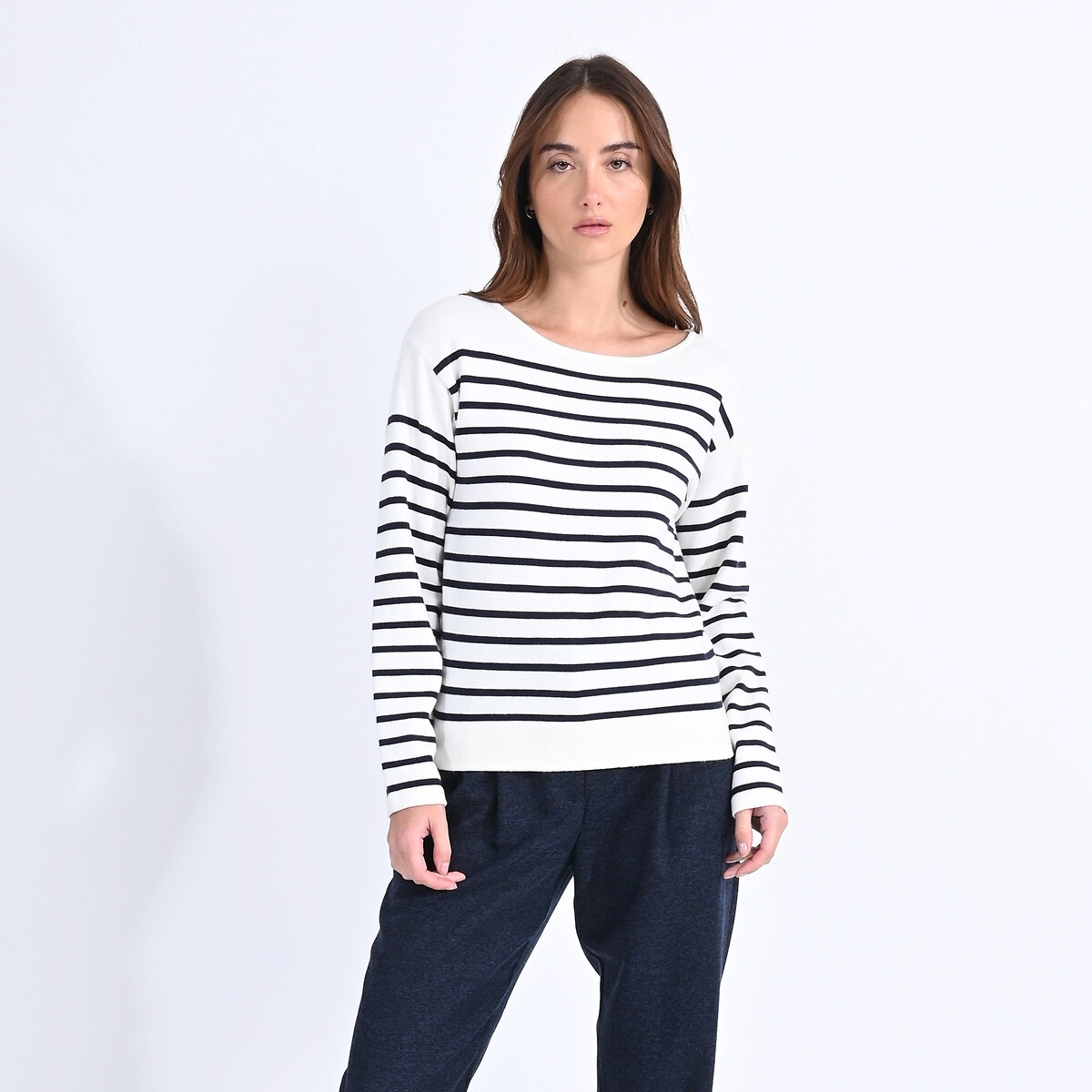 Molly Bracken Marinetrui met ronde hals
