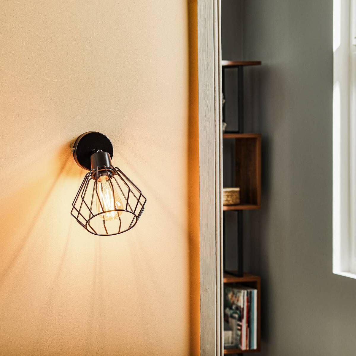 BRITOP Wandlamp Limani, zwart, 1-lamp