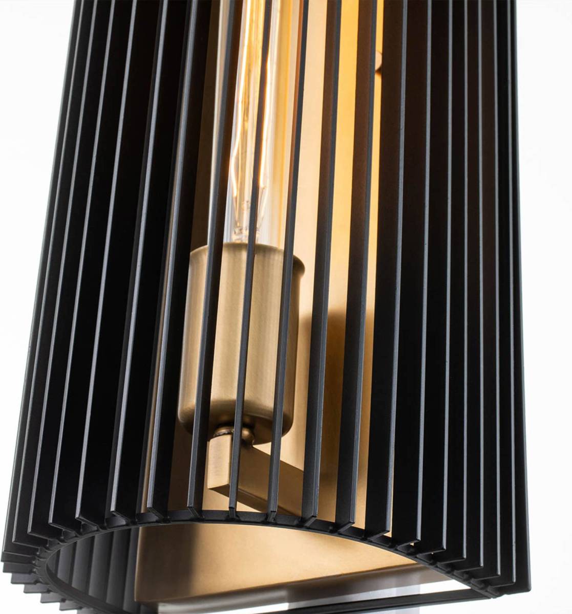 Quintiesse Wandlamp Linara, zwart/messing, 1-lamp