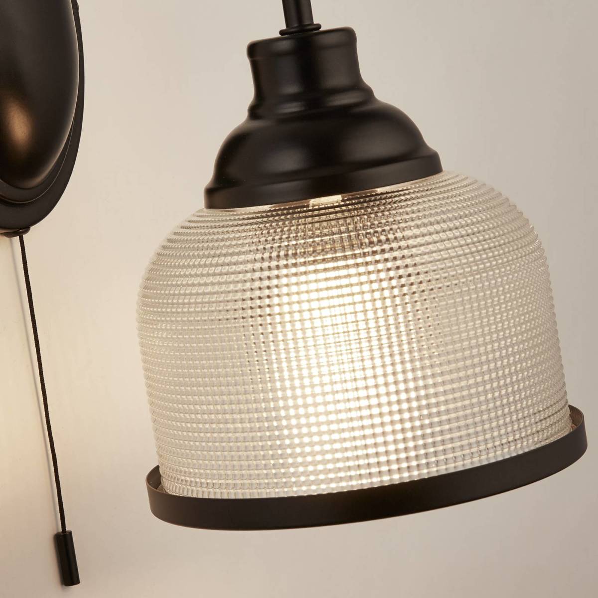 Searchlight Wandlamp Bistro met trekschakelaar, zwart
