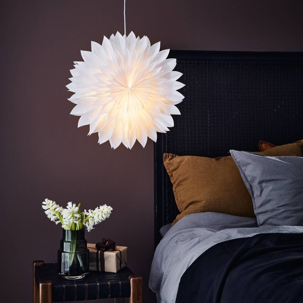 Markslöjd Solina decoratieve ster, hangend, wit, Ø 45 cm