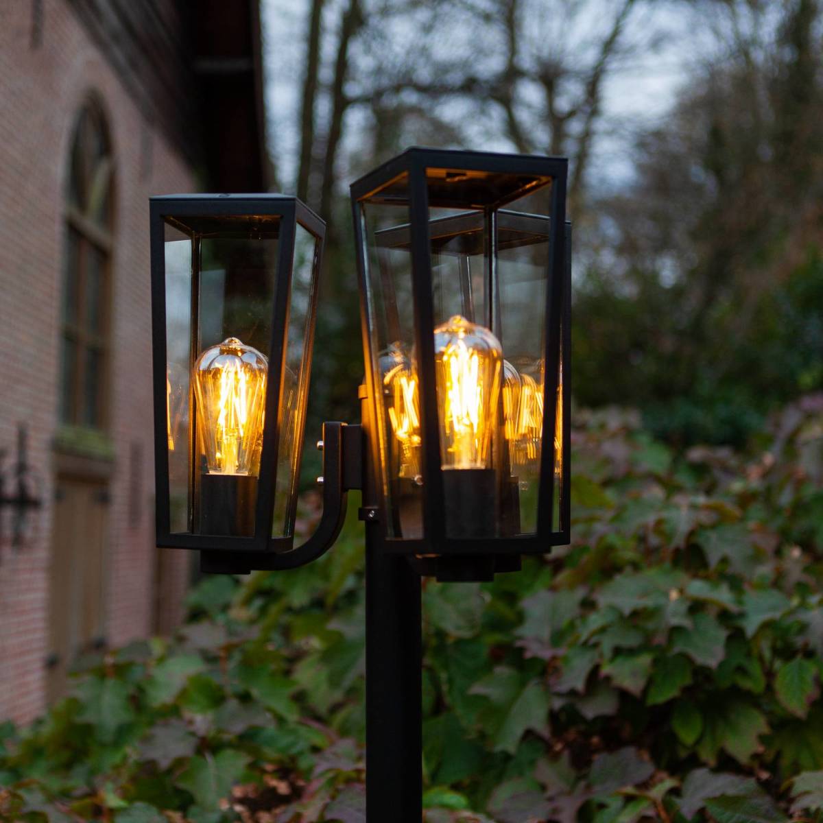 Lutec Lantaarnpaal Pine, 3-lamps, IP44