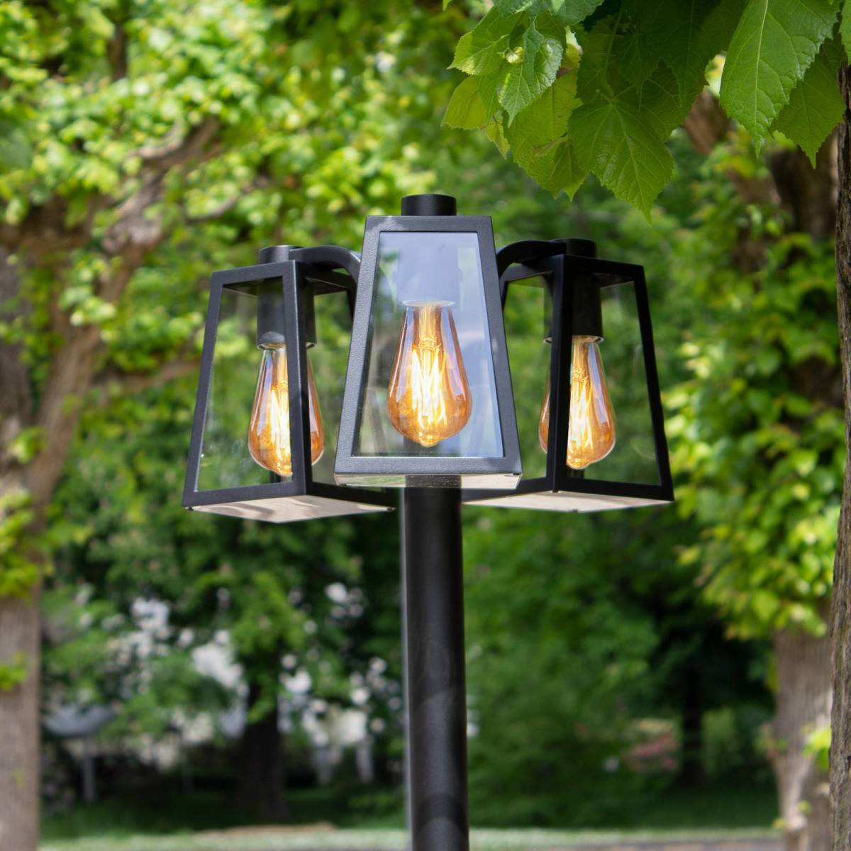 Lutec Lantaarnpaal Fia, 3-lamps, IP44