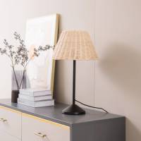 Lindby Zyralia tafellamp met rotan kap