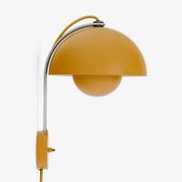 &Tradition wandlamp Flowerpot VP8, stekker, mosterdgeel