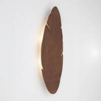 Envostar wandlamp Lehti, bladvorm, walnoot, 69 x 24 cm