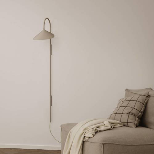 ferm LIVING fermLiving wandlamp Arum Swivel Tall, beige, stekker