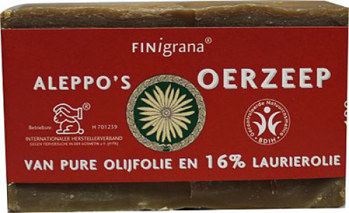 Aleppo Zeep Olijf and 16 Laurier