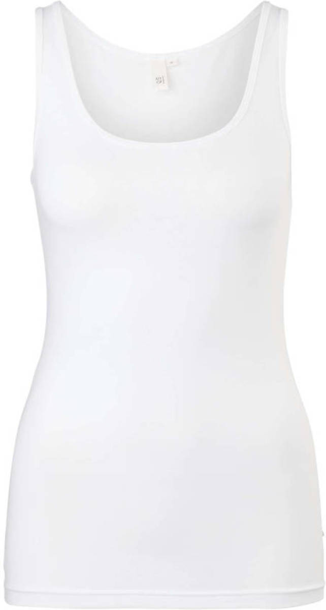 Q/S designed by singlet wit