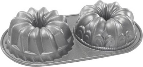 Nordic Ware - Bundt Duet Pan