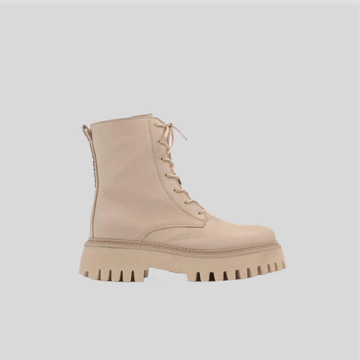 Bronx Groov-y leren veterboots camel