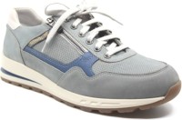 Mephisto Bradley