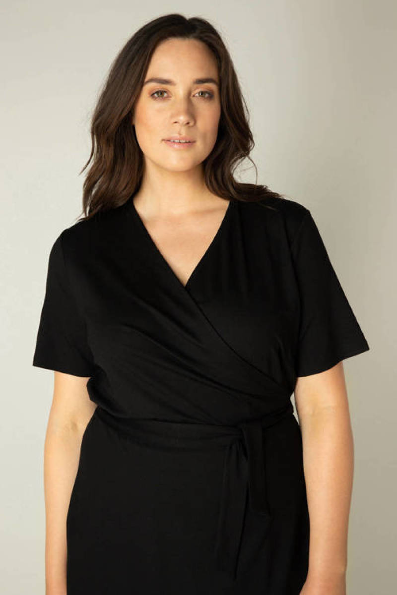 Base Level Curvy by Yesta jersey overslagjurk Abbie zwart