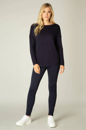 Base Level by Yest basic longsleeve Yessi donkerblauw