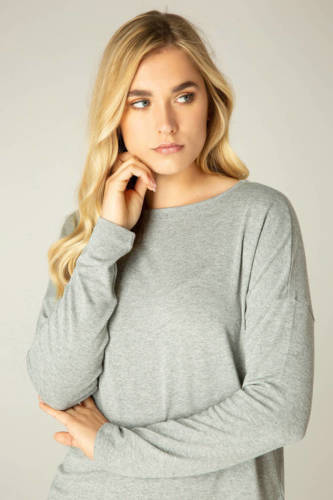 Base Level by Yest basic longsleeve Yessi grijs melee