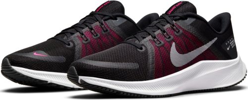 Nike Runningschoenen QUEST 4