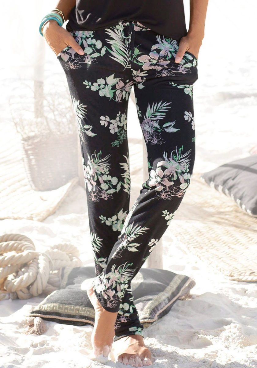 Lascana Strandbroek met tropische print